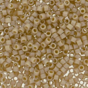 Miyuki Delica 11/0 - Café lait opaque teinté - n°2364 - 5gr